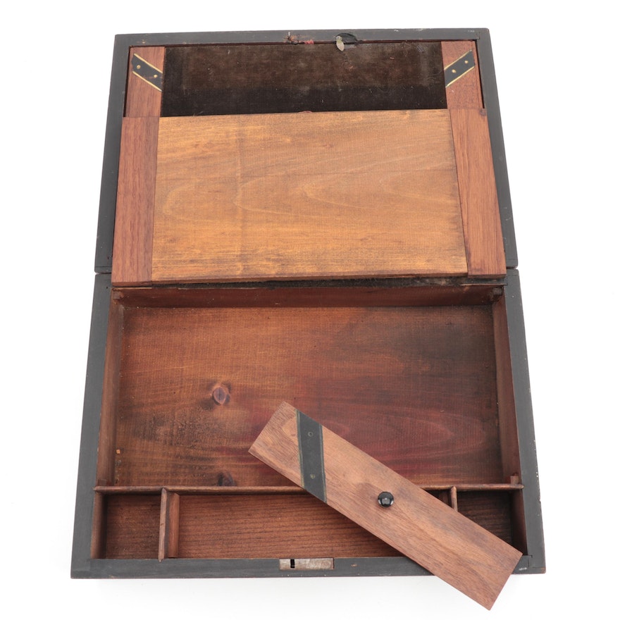 English 19th-Century Walnut Burl with Inlay Writing Desk, circa 1850s-1870s