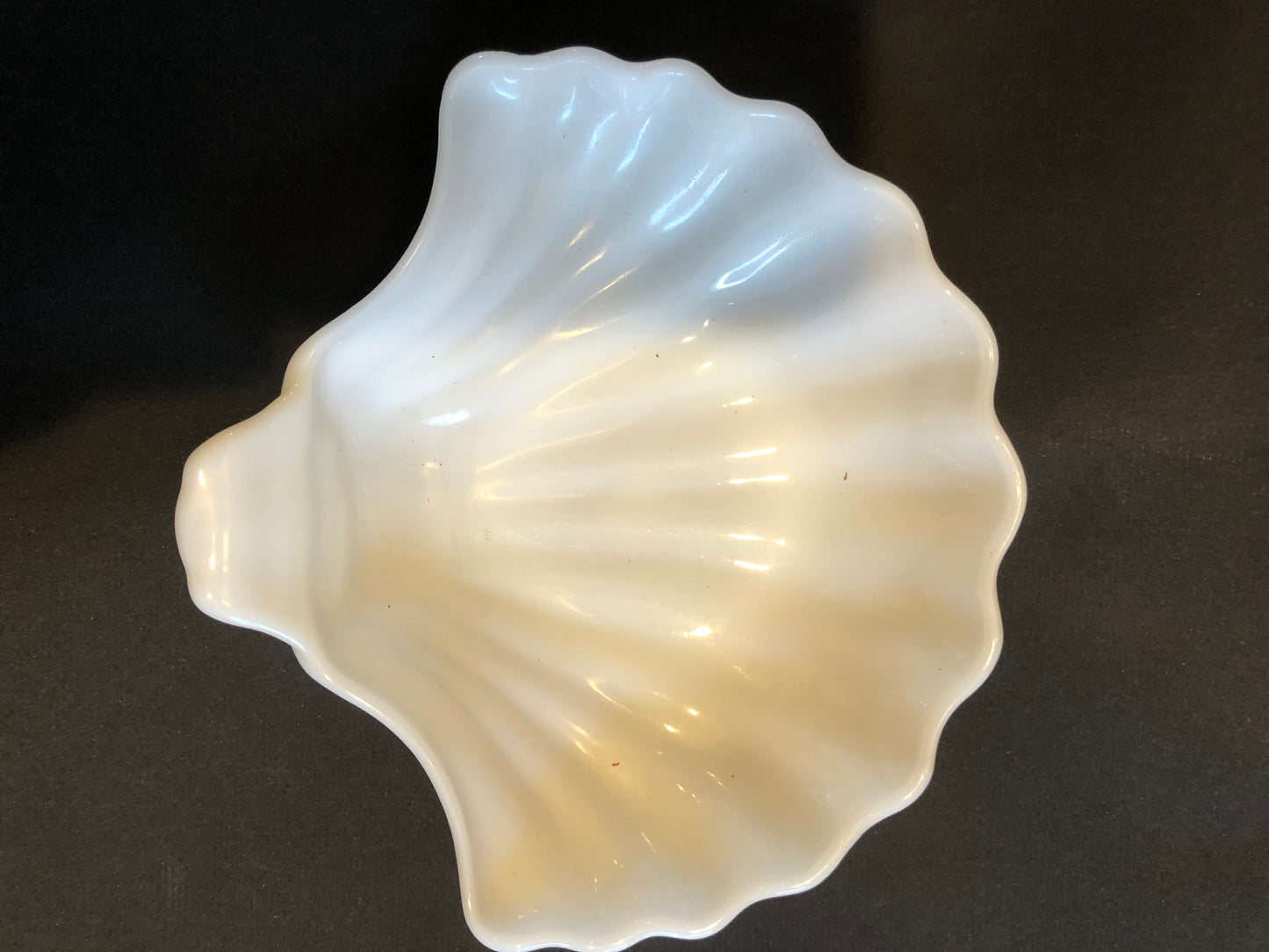 Vintage Milkglass Seashell Dish