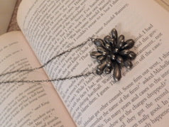 Silver Mum Necklace